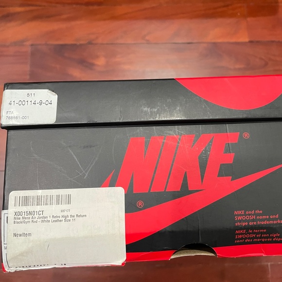 Men’s never worn FOTB Nike Air Jordan Retro High Top (size 11) - Picture 6 of 6